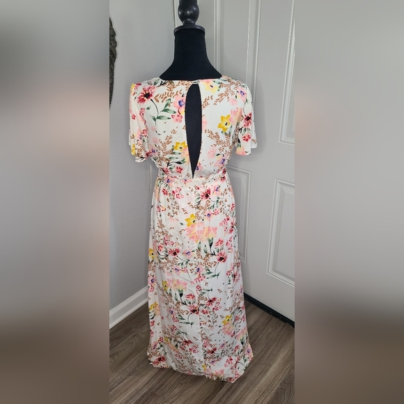 Gianni Bini floral Multi color all in one shorts - Picture 2 of 9